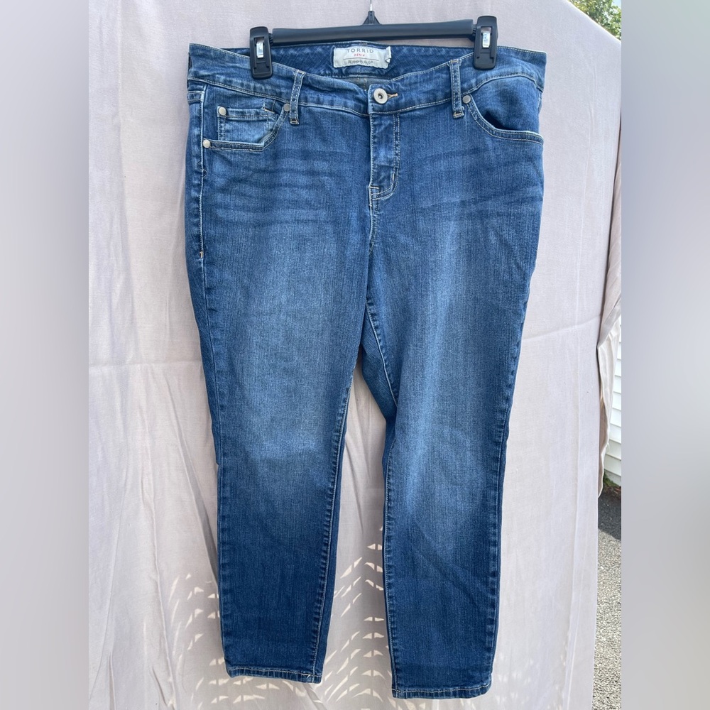 Torrid Blue Skinny Jeans Classic Style